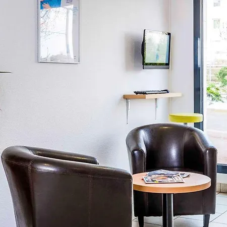 Ibis Budget Paris Ouest Hotel Châtillon