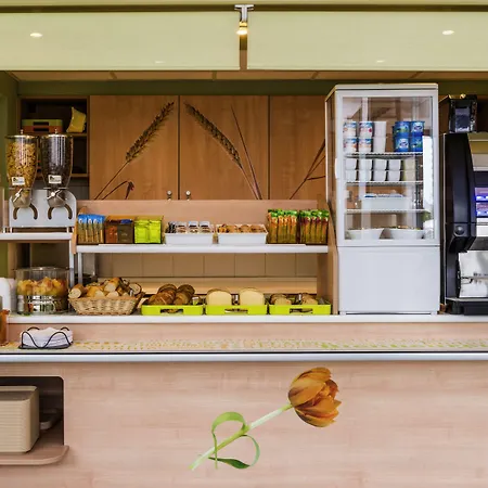 Ibis Budget Paris Ouest 2* Châtillon