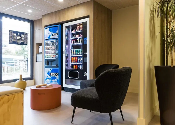 Ibis Budget Paris Ouest Hotel Châtillon